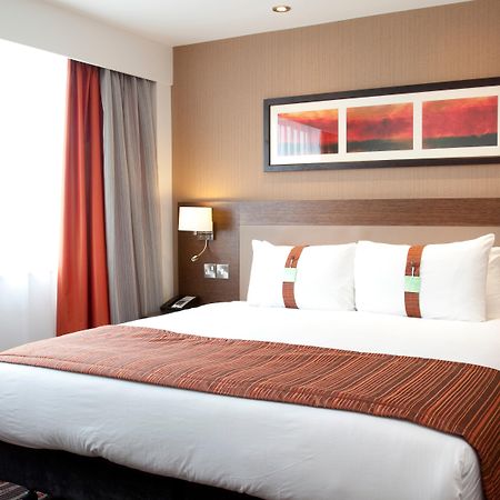 Holiday Inn London - Wembley, An Ihg Hotel Extérieur photo