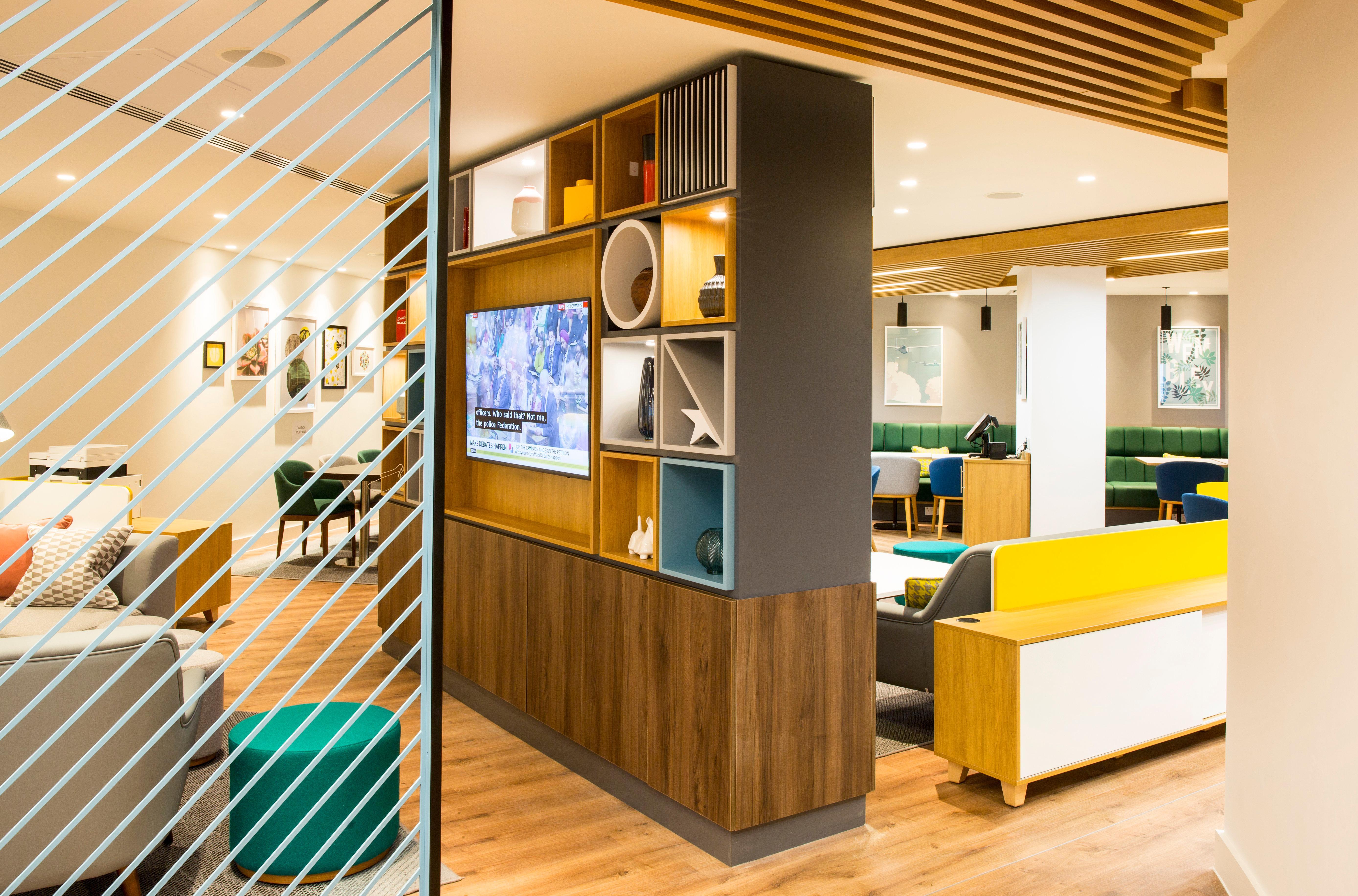 Holiday Inn London - Wembley, An Ihg Hotel Extérieur photo